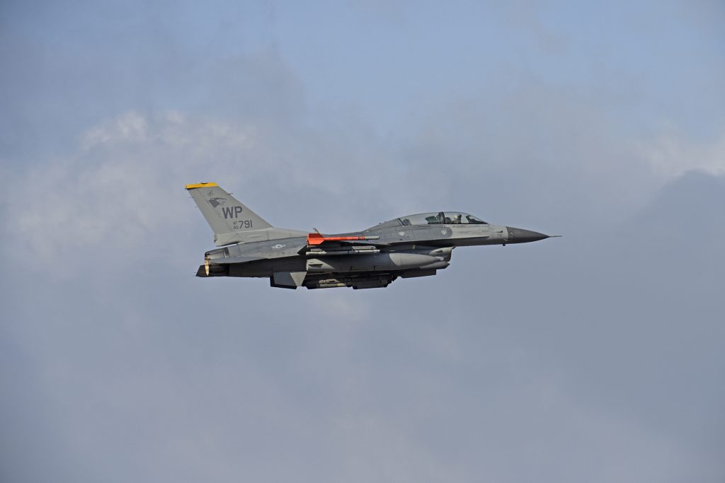 F-16 Damaged, but Pilot “in Good Condition” After Kunsan Crash | Air ...