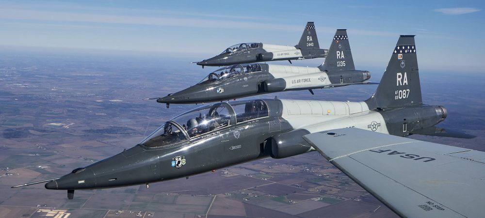 T-38C formation flying