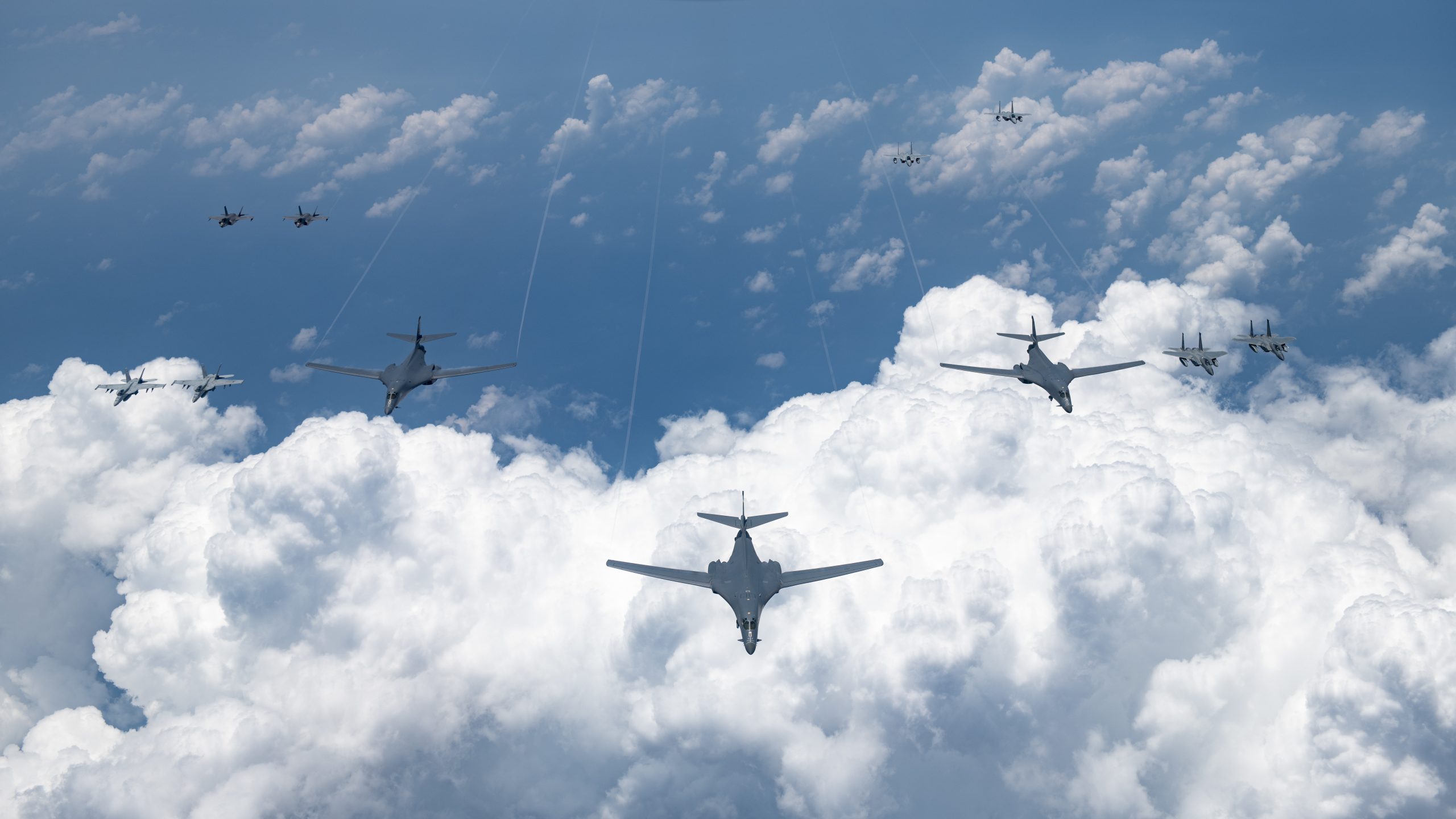 B-1, B-2 Bomber Task Forces Simultaneously Operate in the Indo-Pacific