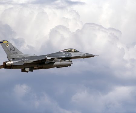 F-16 train over Holloman