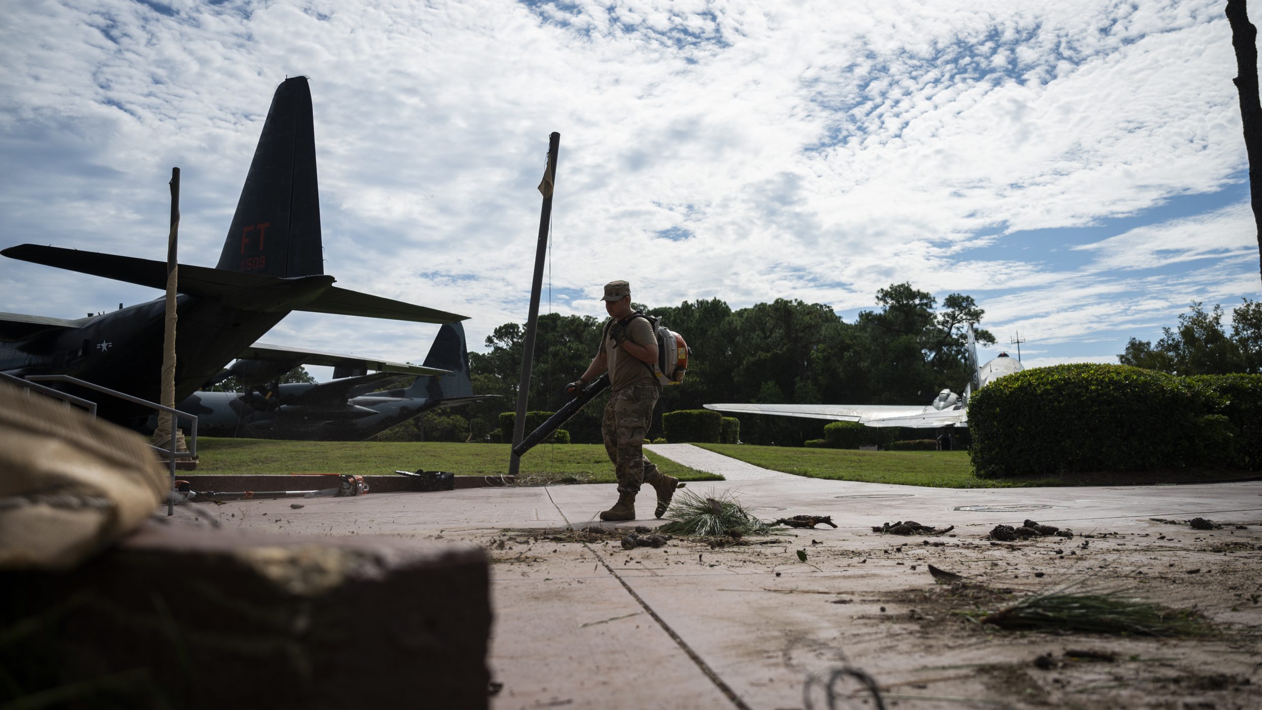 Hurricane Delta Aims for Gulf Coast Bases