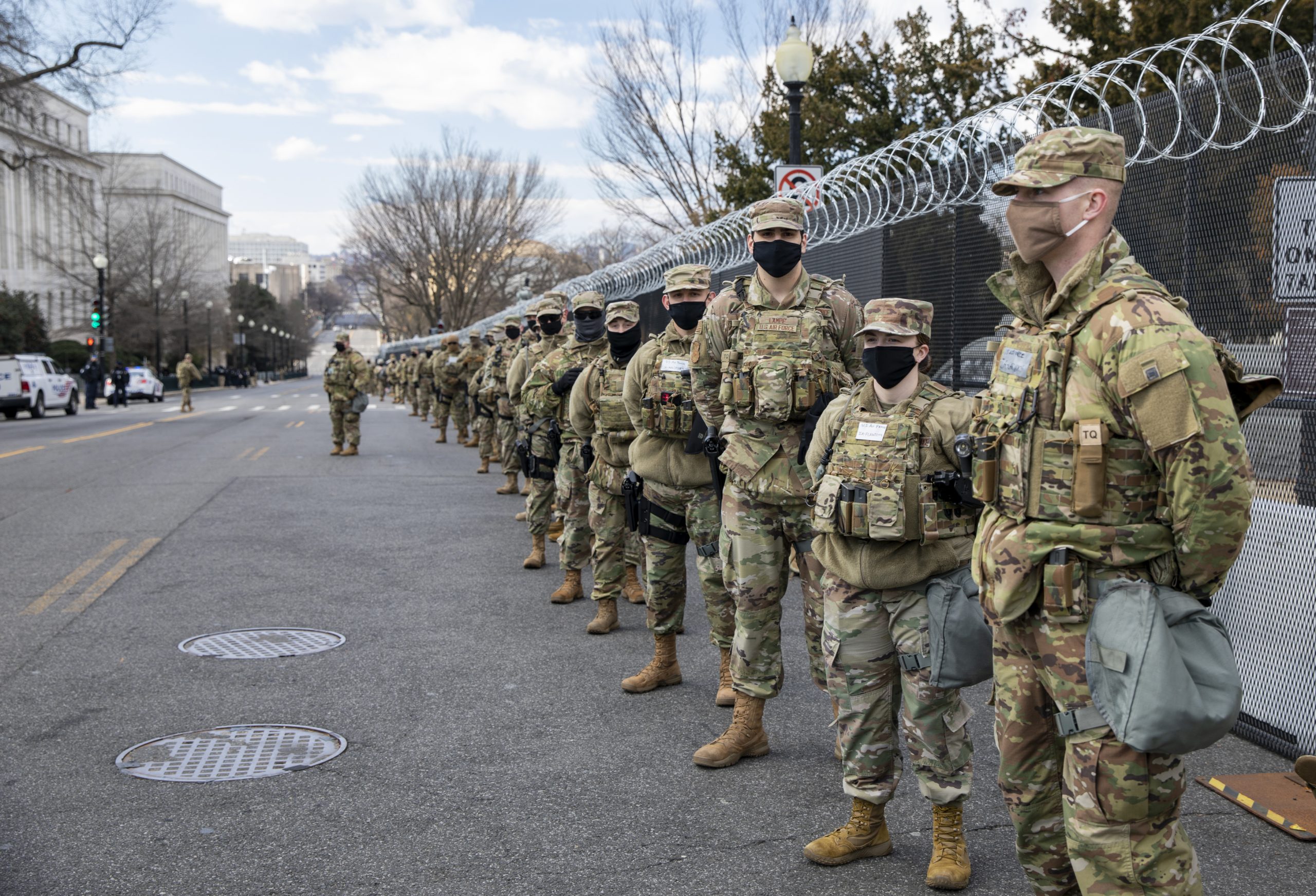 About 5,000 Guard Troops to Stay in D.C. Through Mid-March