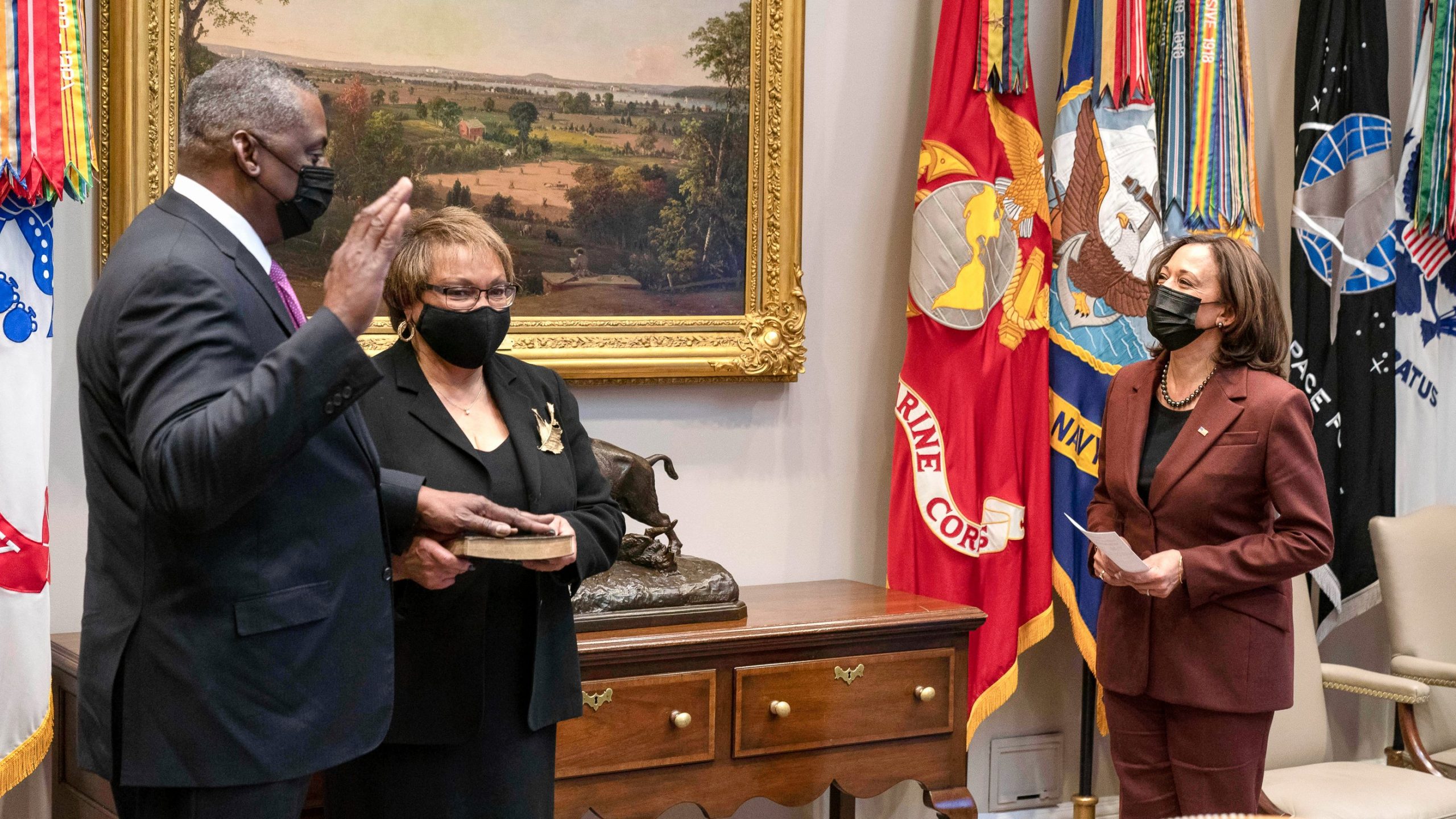 Austin Ceremonially Sworn in at the White House