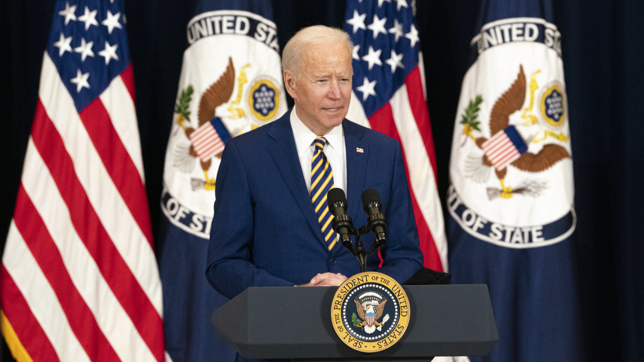 Biden Pledges Tougher Line on Russia, China, and End to Saudi-Led Yemen War Support