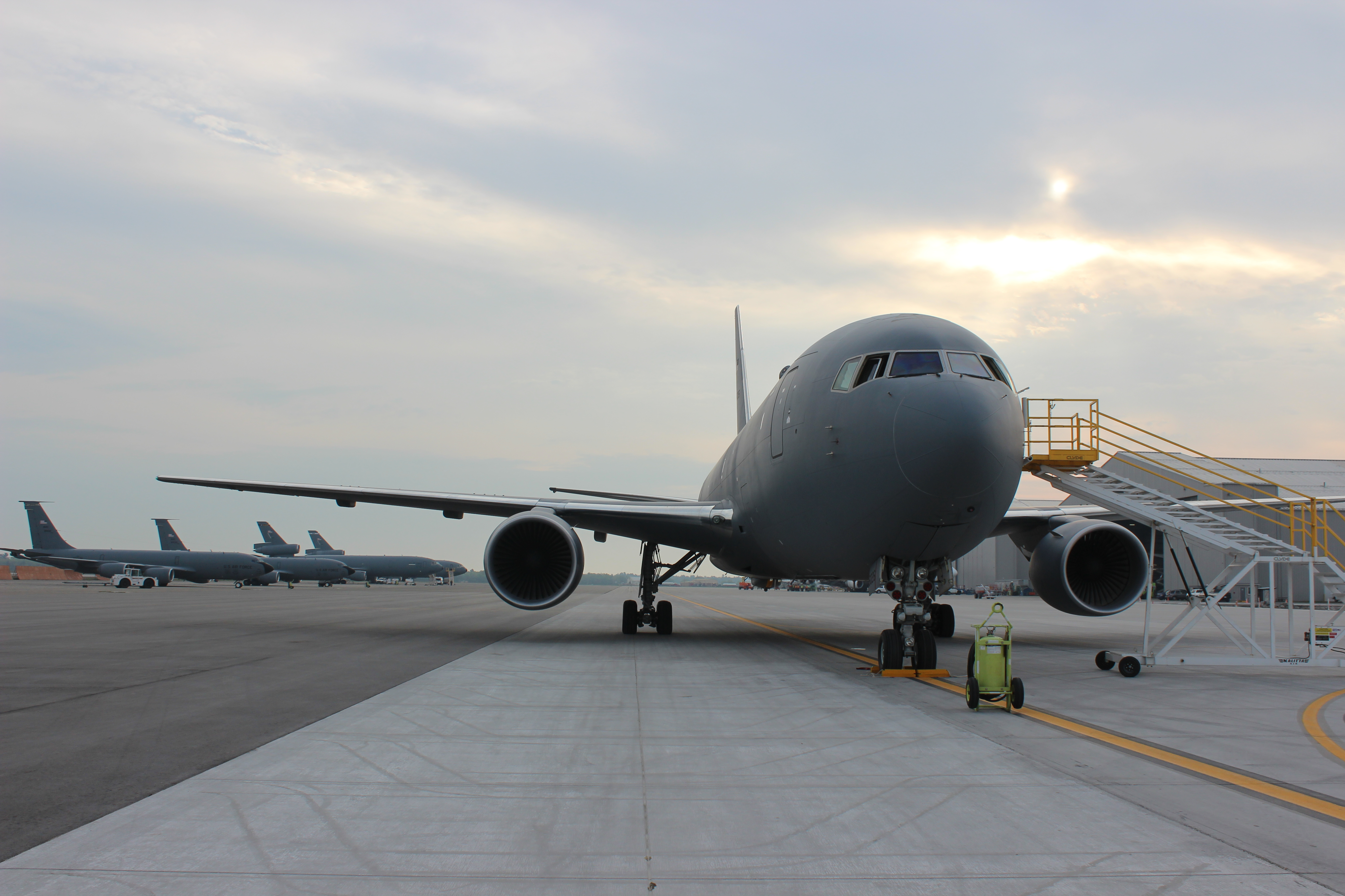 Air Force Wants to Cut 32 Tankers to Free Up Space and Personnel for KC-46s