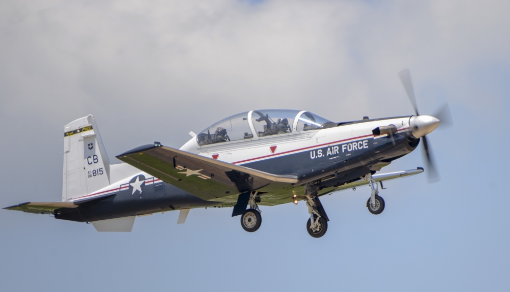 Trainer Aircraft Mission Capable Rates Rose in Fiscal 2020 With Investments