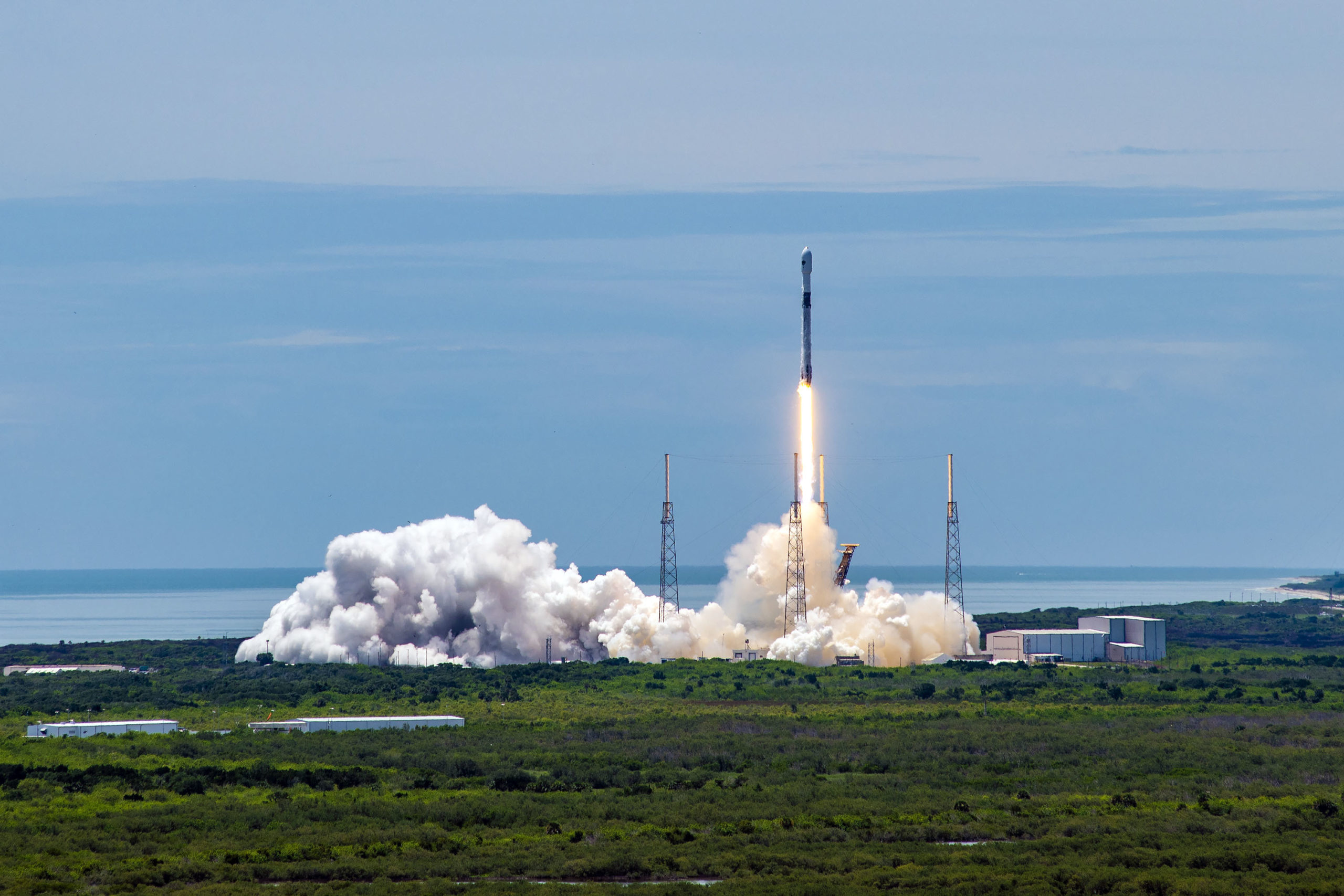 Space Industry Experts Think DOD Can Help Spur More Private Investment