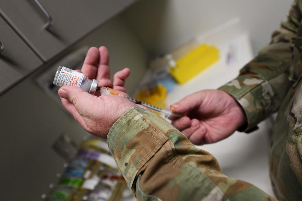 Air Force Discharges First Service Members for Refusing COVID-19 Vaccine