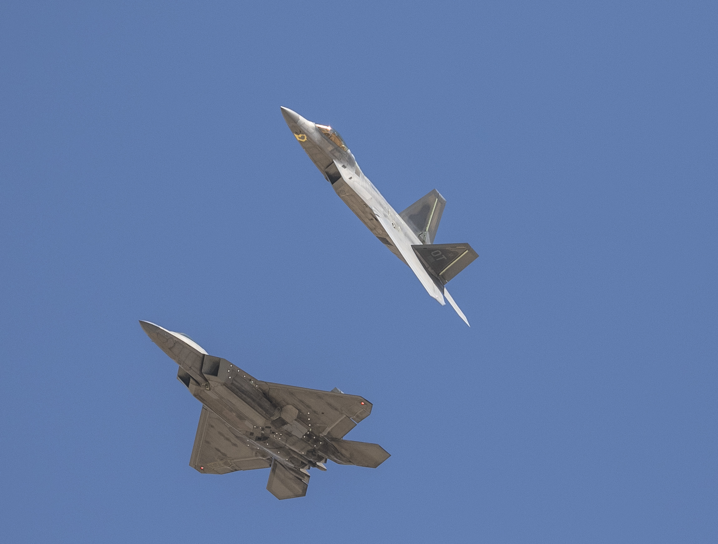 F-22 Flies With Third-Party Apps, New Open Software Architecture