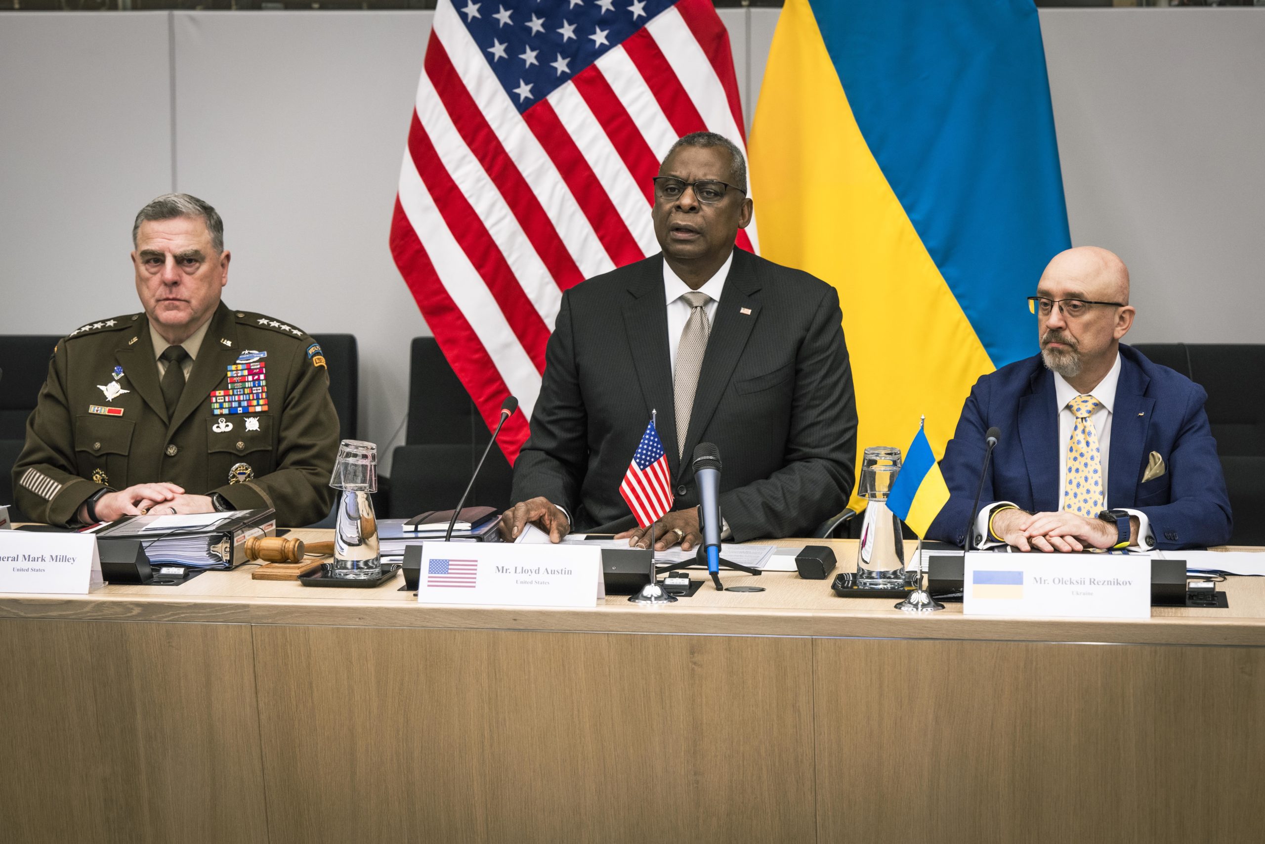 US, Allies Pledge Improved Air Defenses for Ukraine