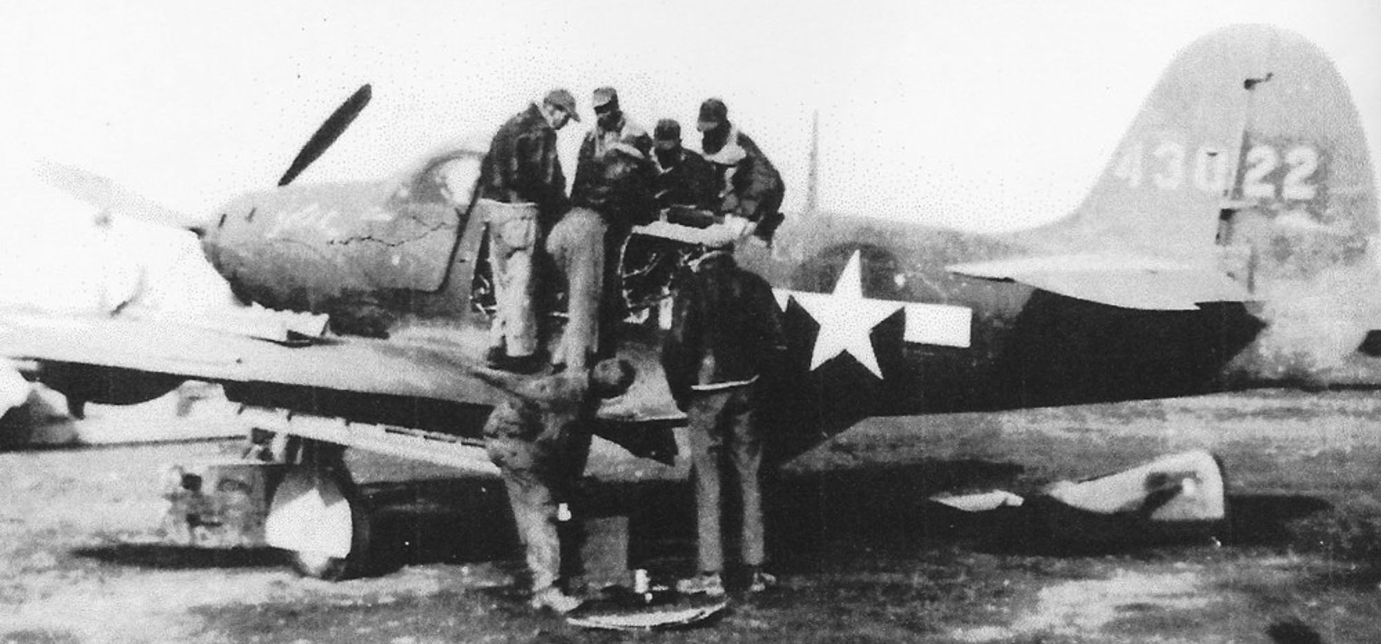 wwii photos of the 332nd fighter squad
