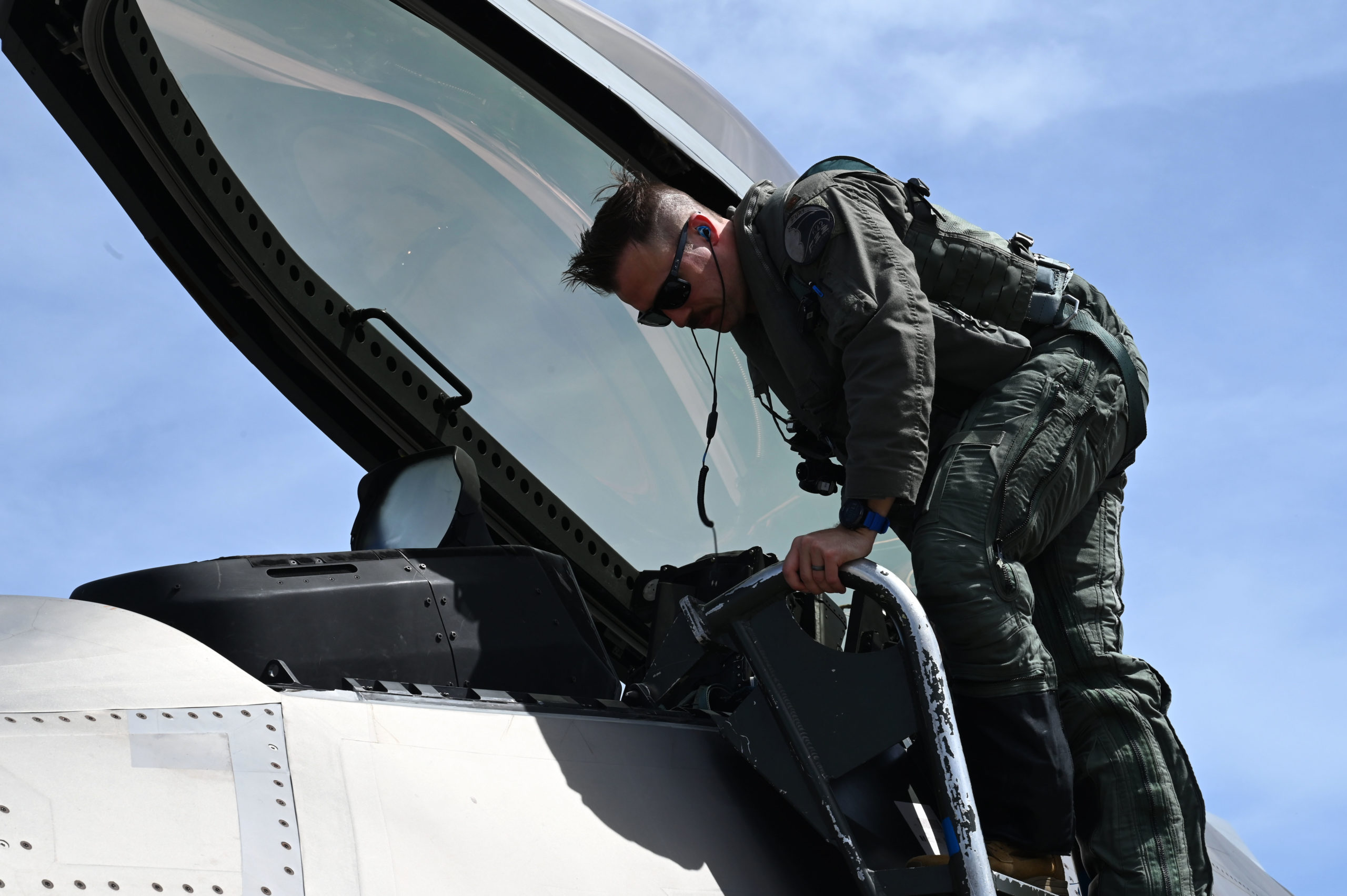 Cruise control: Pentagon hoping 'Top Gun: Maverick' will boost