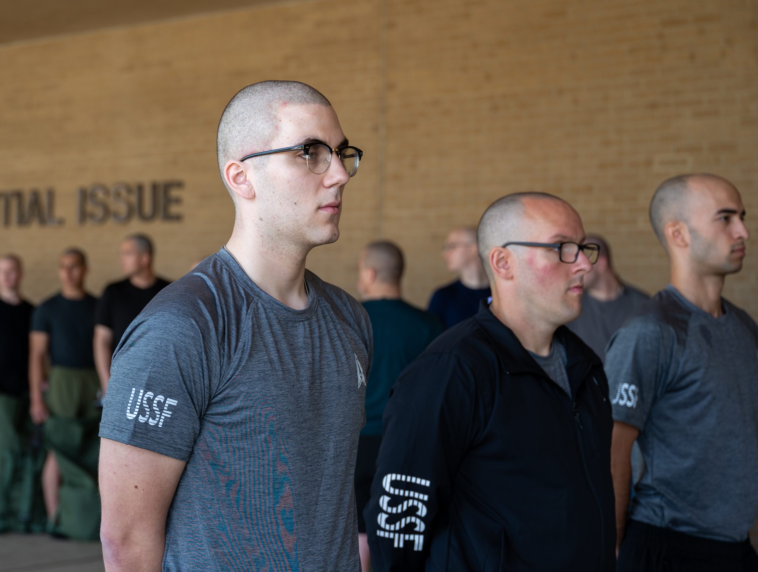 Fort Eisenhower - THE NEW PT UNIFORM IS COMING! The Army Physical Fitness  Uniform launches on October 1 and the full ensemble should be available in  the Fort Gordon Military Clothing Store (