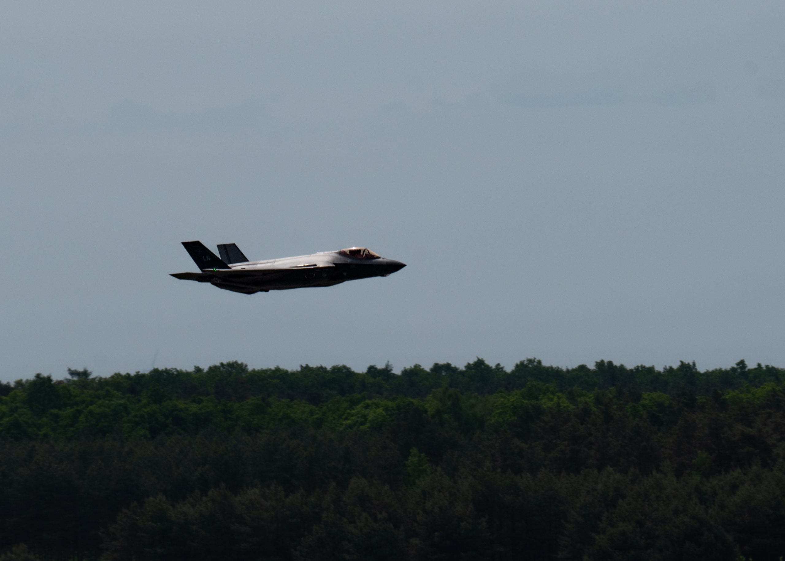 F-35s Lead 50 USAF Aircraft in NATO Air Defense Exercise