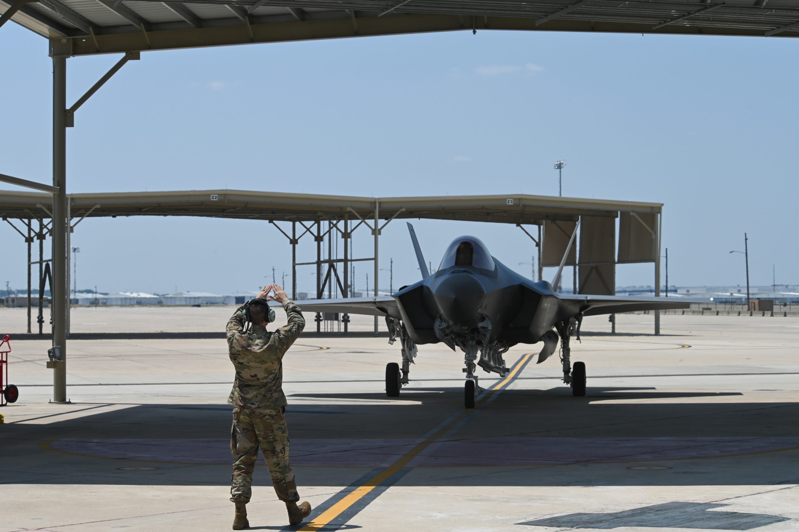 Air Force Reserve Wing Borrows New F-35s as It Waits for Its Own