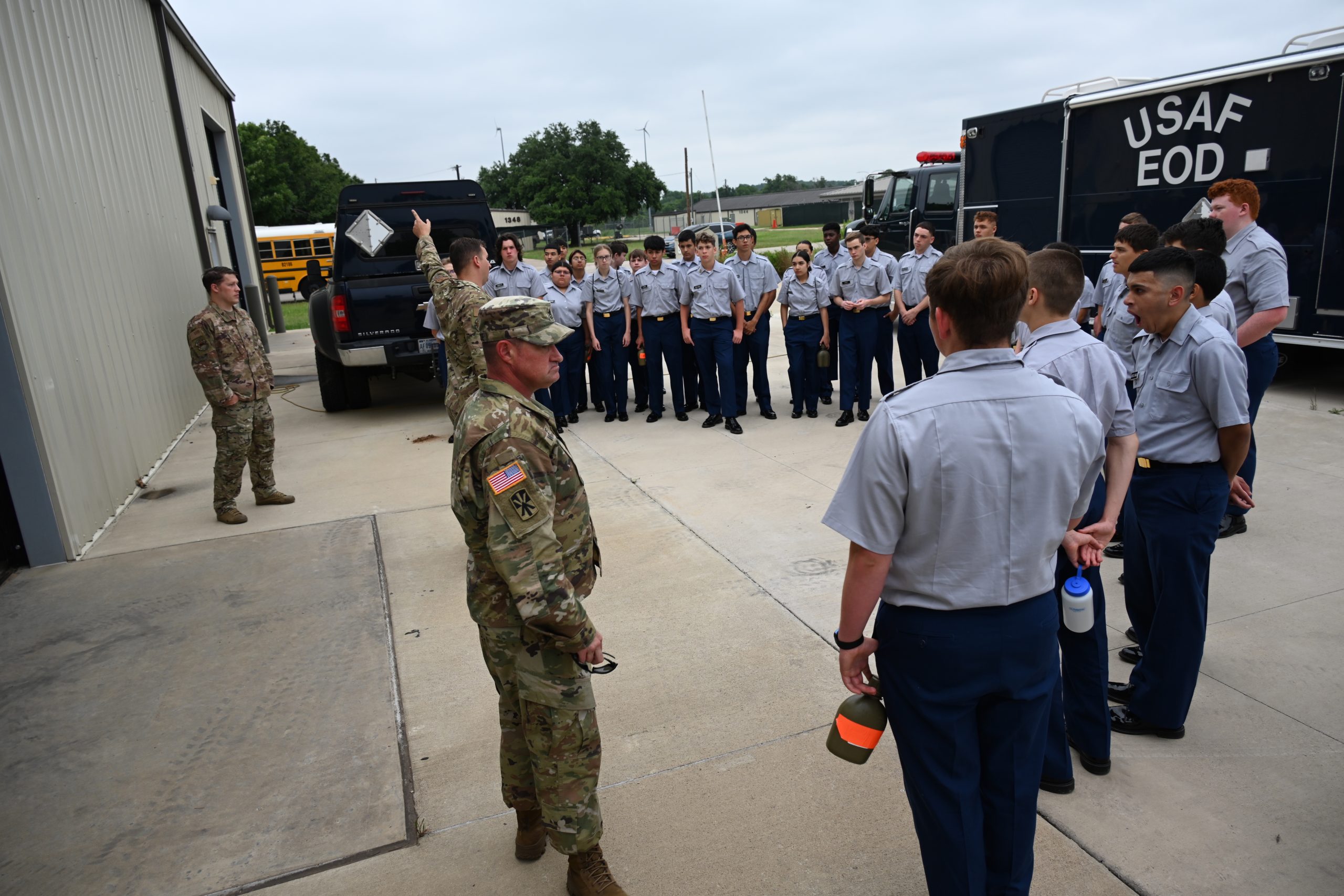 In a First, Air Guardsmen and Reservists Take on JROTC Instructor Duty