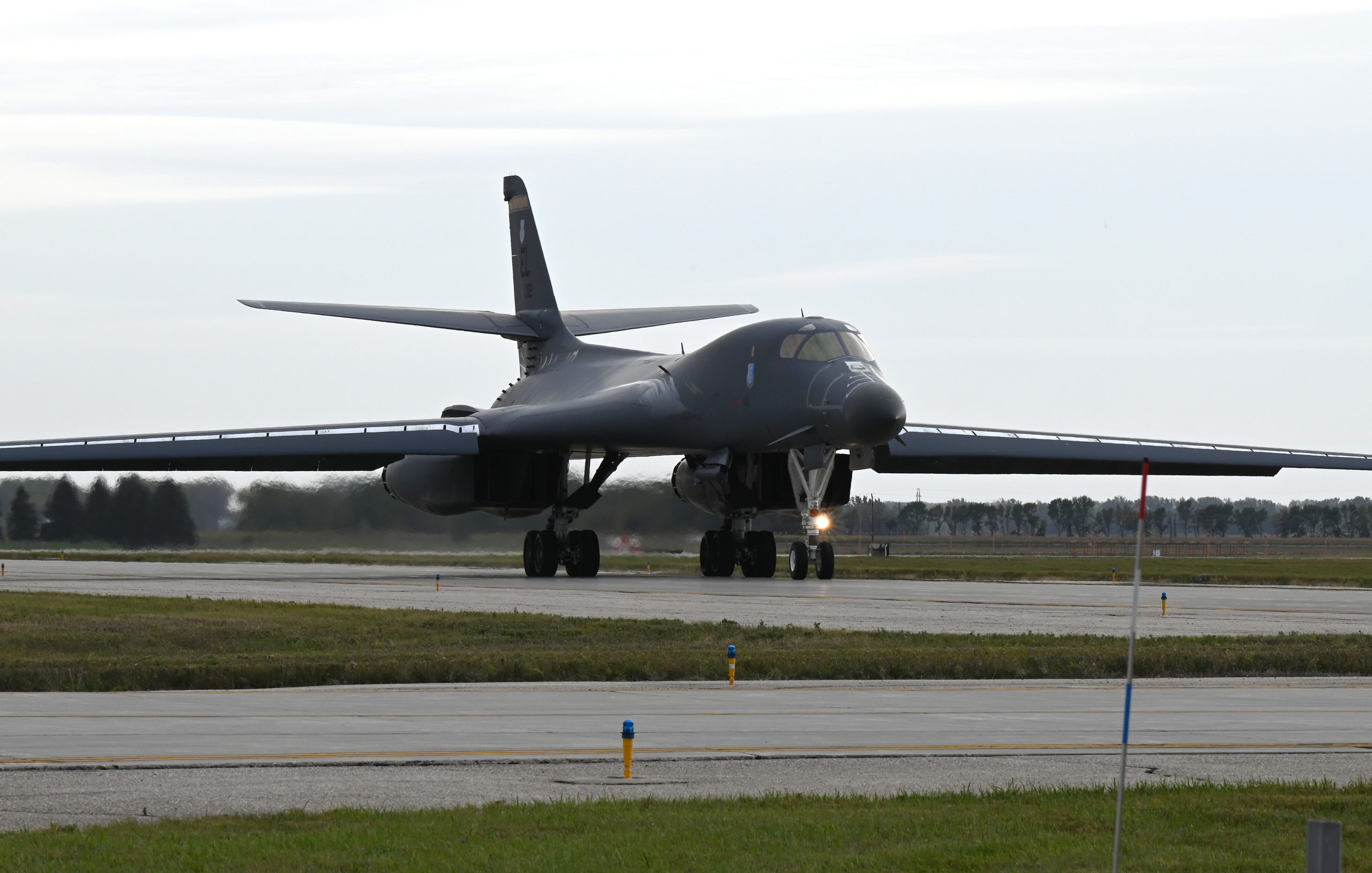 B-1 Bombers to Relocate from Ellsworth to Grand Forks Starting This Week