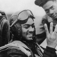 One of the Last Original Tuskegee Airmen Dies at 100